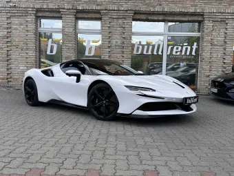 Ferrari SF90 Stradale fotó