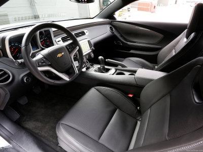 Chevrolet Camaro élményvezetés autóbérlés autókölcsönzés bullrent élményvezetés