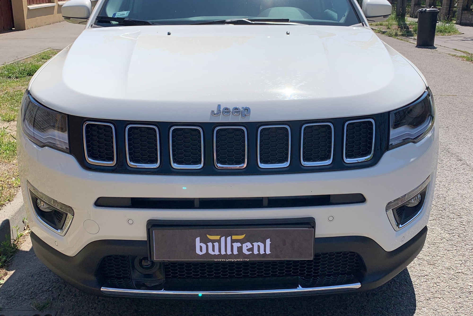 Jeep Compass_Bullrent tartós bérlés napi bérlés autókölcsönzés